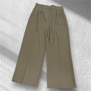 Women’s Wide-leg High-waisted Pleated Pants